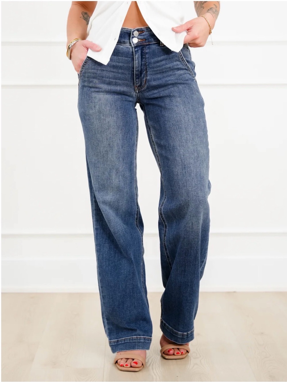 Judy Blue Medium Blue Wide-Leg High-Rise Jeans - Picture 3 of 3